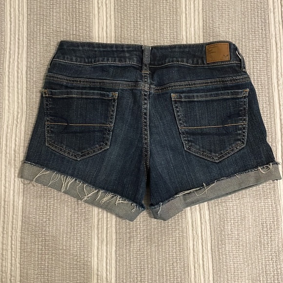 🌟 American Eagle Denim Shorts - Picture 2 of 3